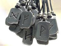 Ref-182  Pendentifs Celte Runes