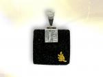 Ref-2902  Pendentif Carr Pierre de Lave Acacia Or